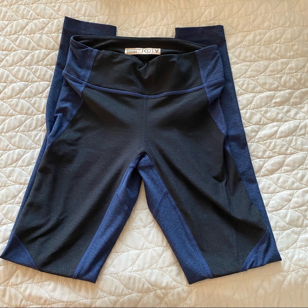 Outdoor voices. Original leggings. S